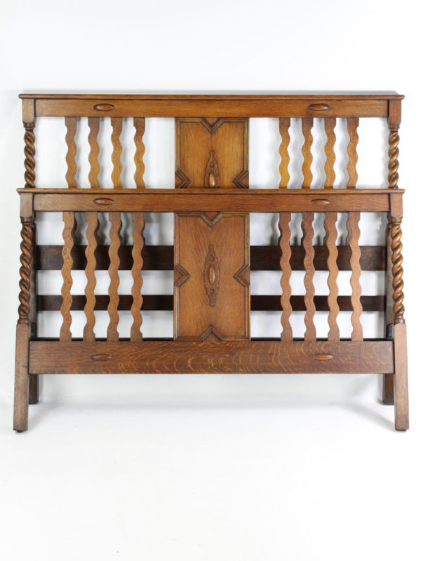 Arts and Crafts Oak King Size Bed